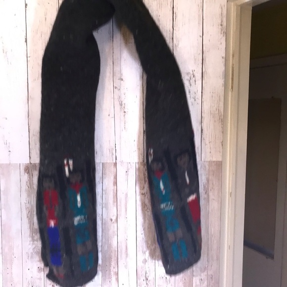 Vintage 100% Wool Hand Knitted Indian Tribe Scarf - Picture 6 of 15